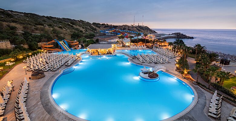 Acapulco Resort Hotel