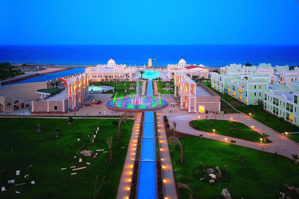 Kaya Artemis Hotel & Casino